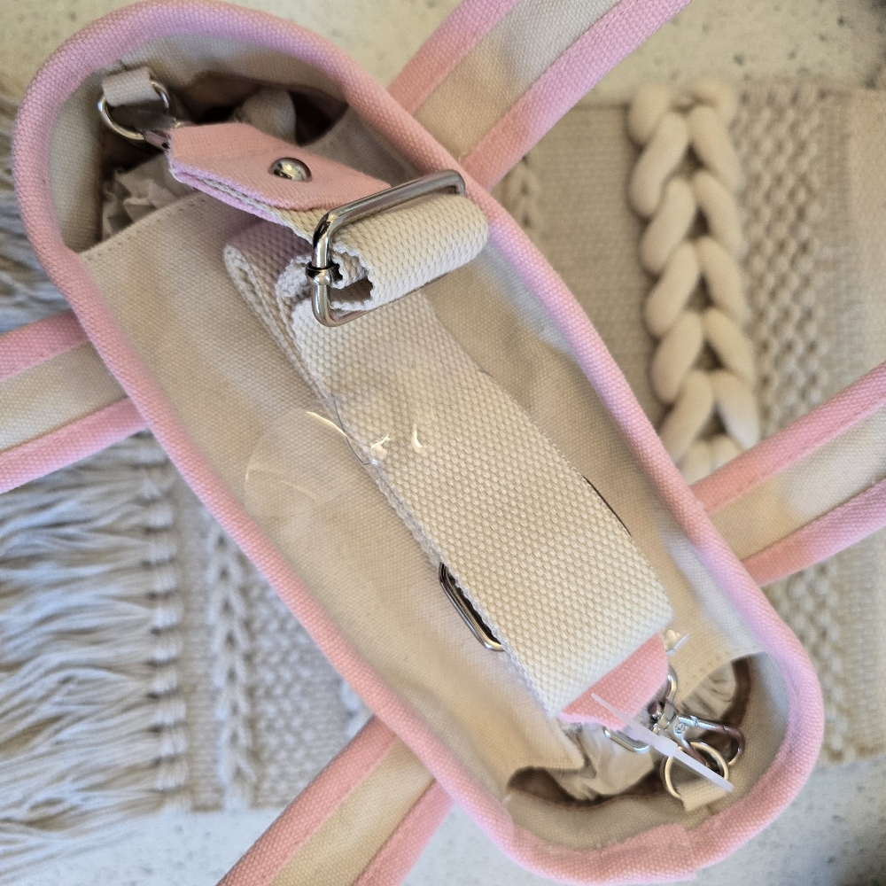 Pink Bow Tote - Picture 5 of 7